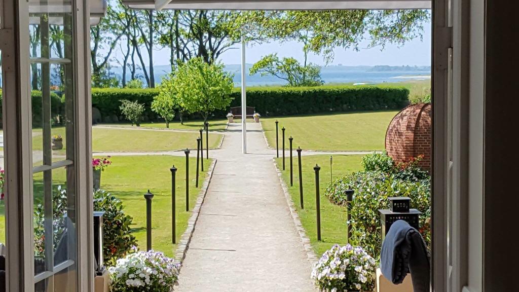 Molskroen Ebeltoft Buitenkant foto