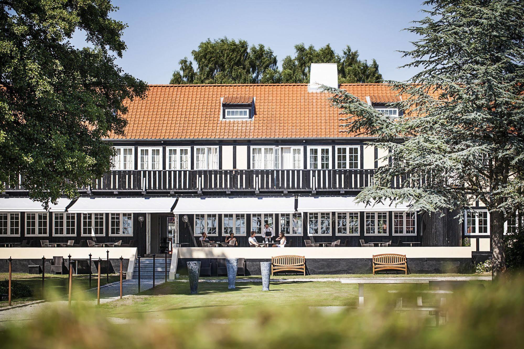 Molskroen Ebeltoft Buitenkant foto